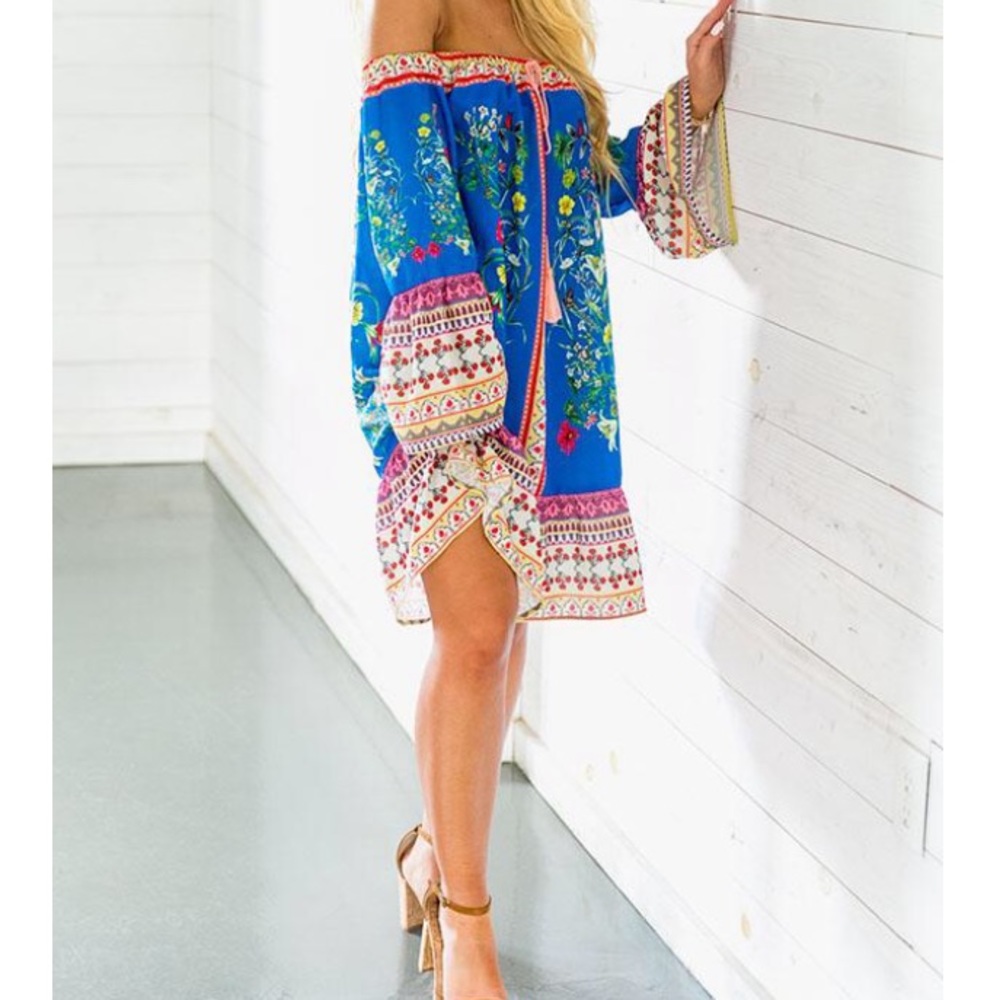 NWT. Off shoulder shift dress.